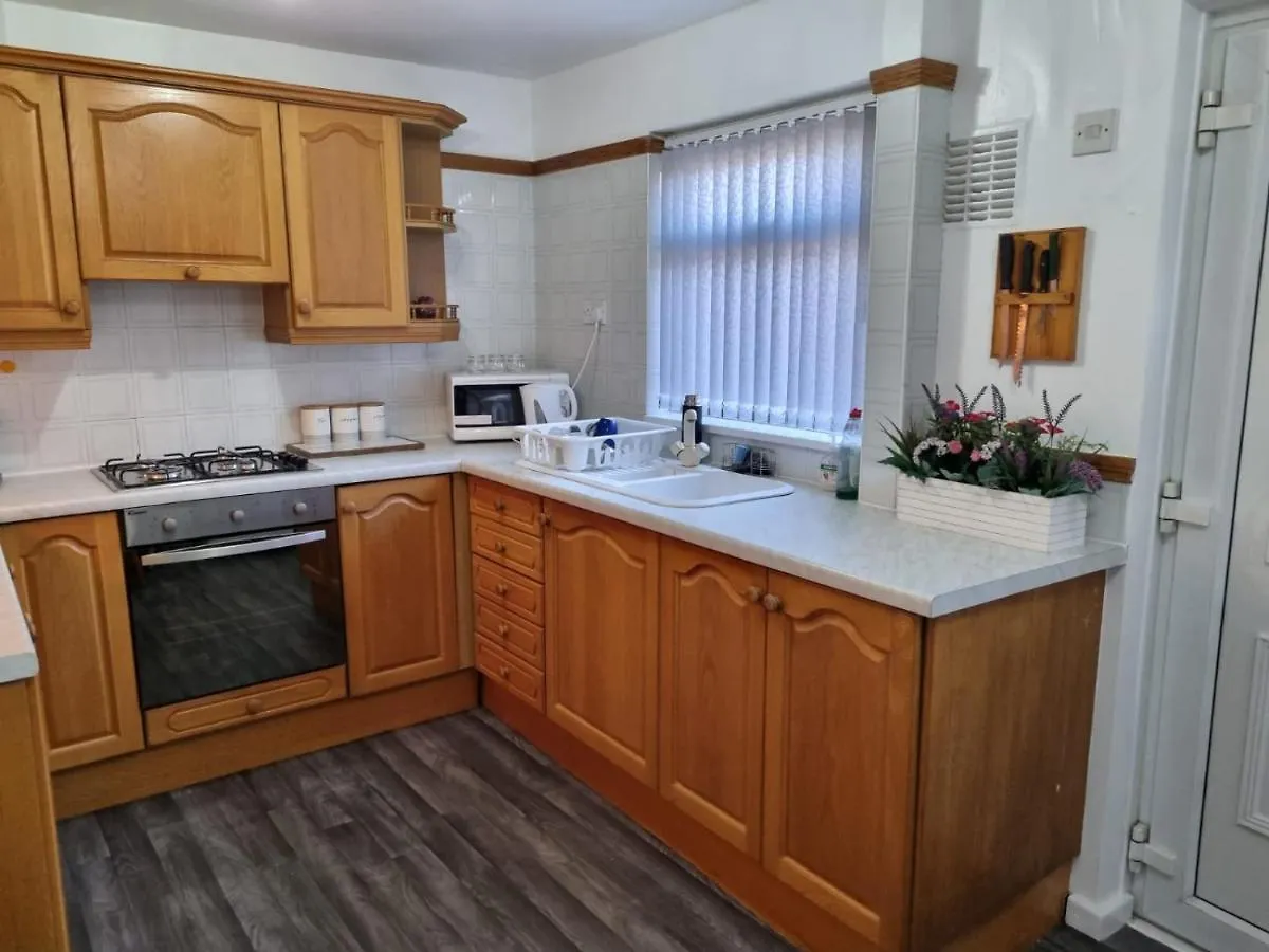 Glamorous Room With Wifi And Netflix Leeds  Leeds (West Yorkshire)